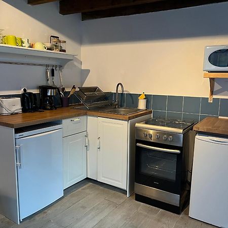 Maison Independante Pour 2 Tout Inclus Tiny House For 2 All Included Teilhet  Buitenkant foto